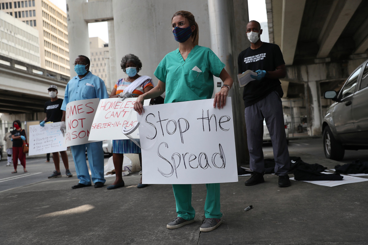 Los médicos de Florida instan al alcalde de Jacksonville a repensar la convención republicana