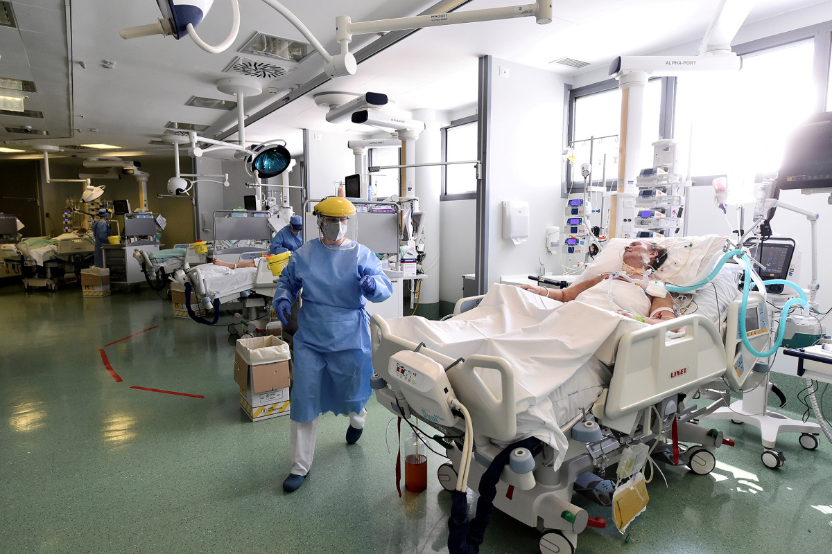 Hospital italiano libre de coronavirus por primera vez en 137 días