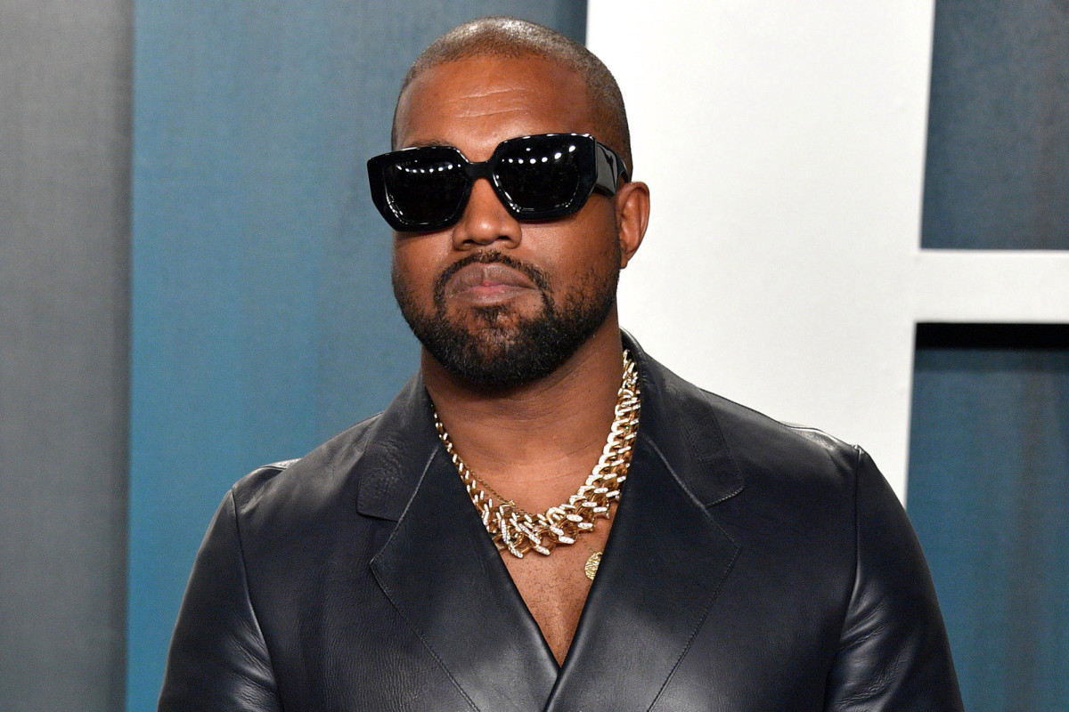 Kanye West tuitea que se postula para presidente